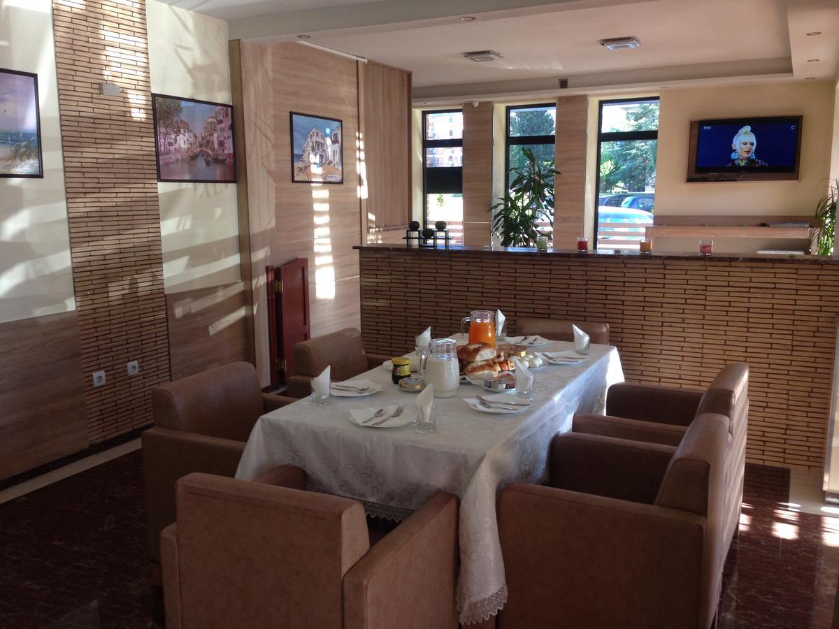 Hotel Millenium2 Prizren Exterior photo